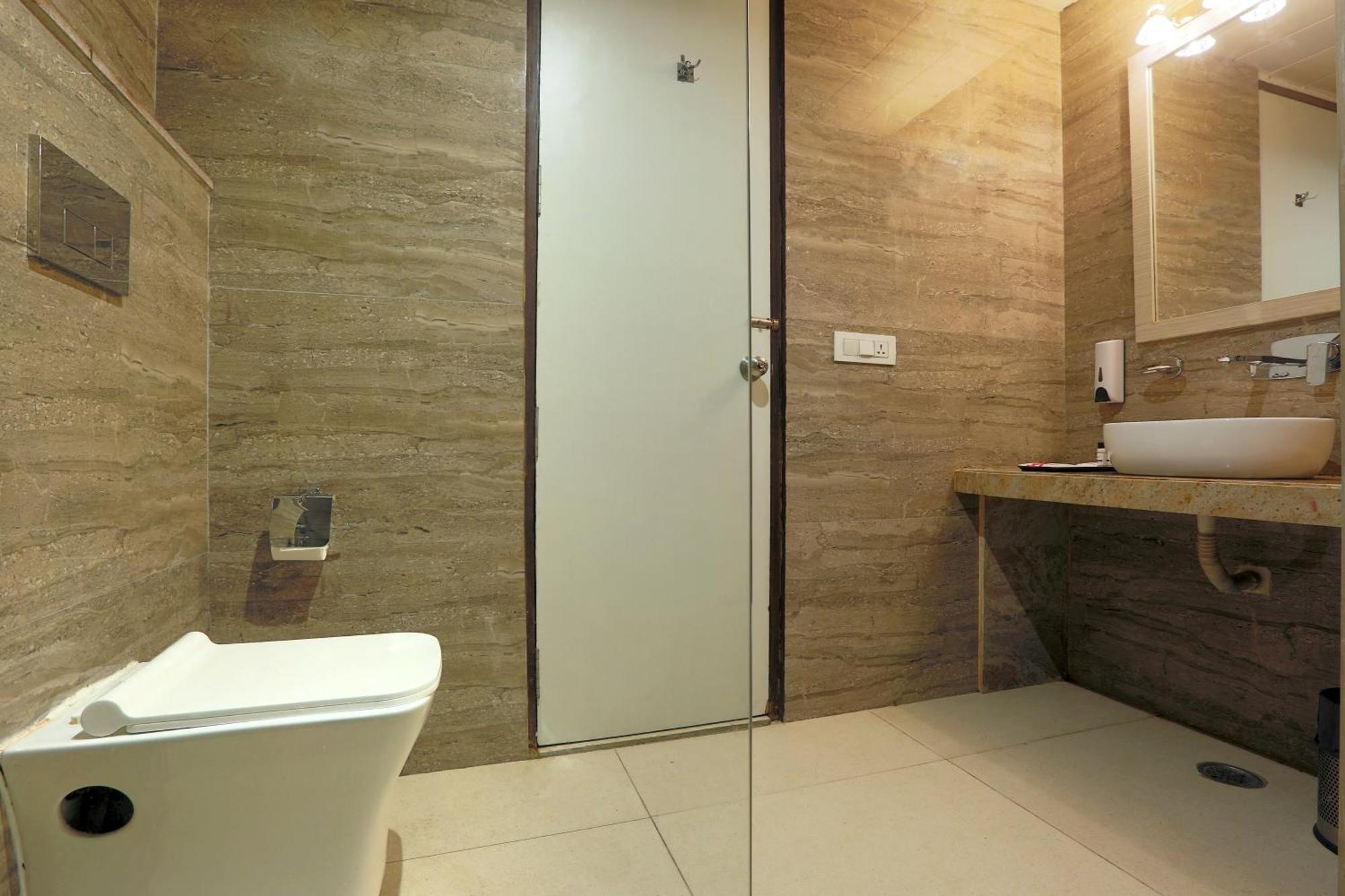 Hotel Aerostay Residency Igi Airport Delhi New Delhi Bagian luar foto