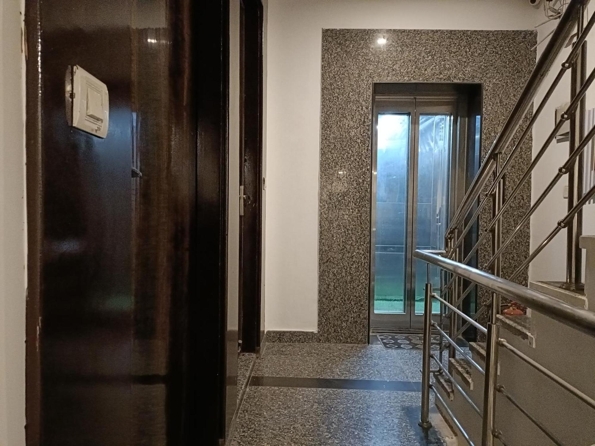 Hotel Aerostay Residency Igi Airport Delhi New Delhi Bagian luar foto